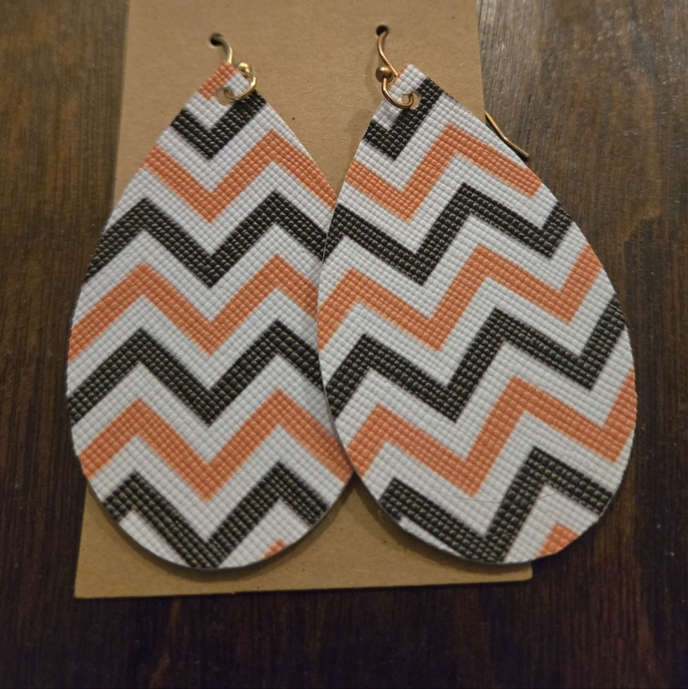 Orange Black Chevron Print Faux Leather Textured Teardrop Dangle Earrings NEW